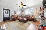 275 Strippling Street - Photo 9