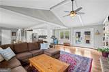 2942 Cynthia Court - Photo 9
