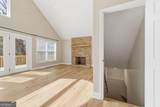 3015 Bear Lane - Photo 32