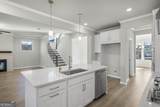 8935 Avonbrook Close - Photo 16