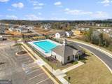 8935 Avonbrook Close - Photo 59