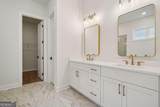 1028 Eastman Court - Photo 15