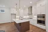 1028 Eastman Court - Photo 7