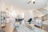 529 Broadview Place - Photo 14