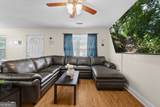 1908 Comet Avenue - Photo 4