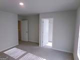 318 Oakwood Drive - Photo 11
