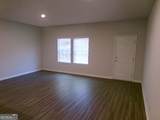 318 Oakwood Drive - Photo 3
