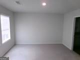 318 Oakwood Drive - Photo 5