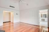 940 Waters Reach Court - Photo 39