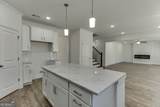 929 Lakeview - Photo 11