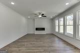 929 Lakeview - Photo 16