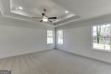 929 Lakeview - Photo 32