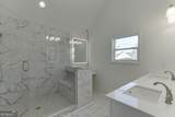 929 Lakeview - Photo 36