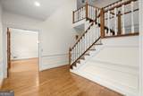 9335 Huntcliff Trace - Photo 11