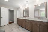 9335 Huntcliff Trace - Photo 50
