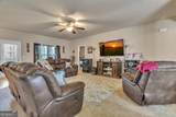 1007 Yorkshire Drive - Photo 16