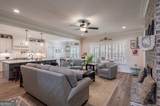 2100 Stonegate Way - Photo 19