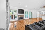 1050 Simonton Way - Photo 20