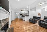 1050 Simonton Way - Photo 21