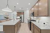 728 Mirror Lake Parkway - Photo 14