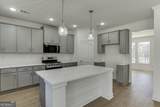 997 Lakeview - Photo 10