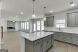 997 Lakeview - Photo 12