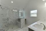 997 Lakeview - Photo 33