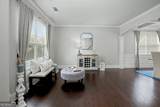 142 Paxton Place - Photo 8