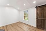 401 Wilbanks Street - Photo 22
