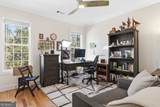 300 Pebble Hollow Drive - Photo 18