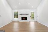 324 Hill Crest Circle - Photo 12