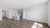 134 Holland Cove - Photo 6