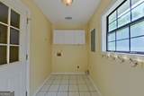 565 Oaks Courts - Photo 12