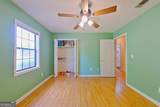 565 Oaks Courts - Photo 20