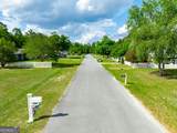 565 Oaks Courts - Photo 4