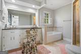 2563 Bridgewood Lane - Photo 19