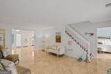 135 Creekview Drive - Photo 3