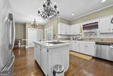 110 Amsterdam Drive - Photo 18
