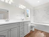 140 Landmark Circle - Photo 11