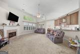 1667 Pondside Drive - Photo 4