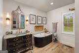 1040 Spyglass Hill - Photo 31