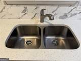 1408 Lyle Avenue - Photo 14