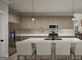 1426 Piano Way - Photo 14