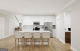 1426 Piano Way - Photo 32