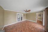 306 Holly Trail - Photo 5