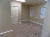 200 Market Place - Photo 4