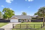 195 Windsor Circle - Photo 1