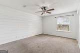 195 Windsor Circle - Photo 17