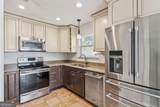 195 Windsor Circle - Photo 9
