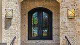 607 Lake Circle - Photo 3